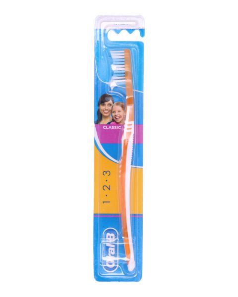 Oral B Classic 40 Medium